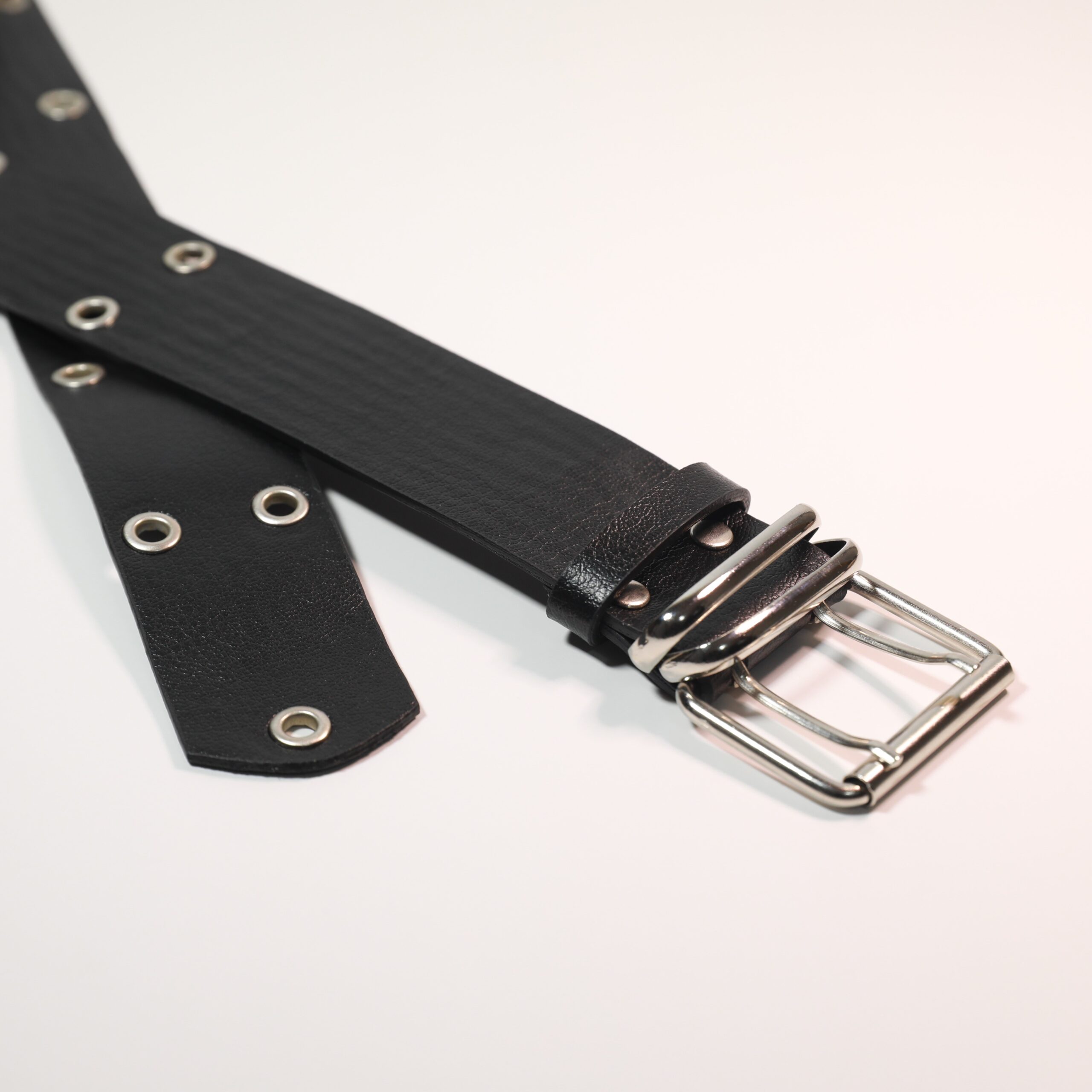 Women's Belt With Eyelet Detail - Brand: Fiori - Women & Kids, Baby Clothes Wholesale - TheBS Women