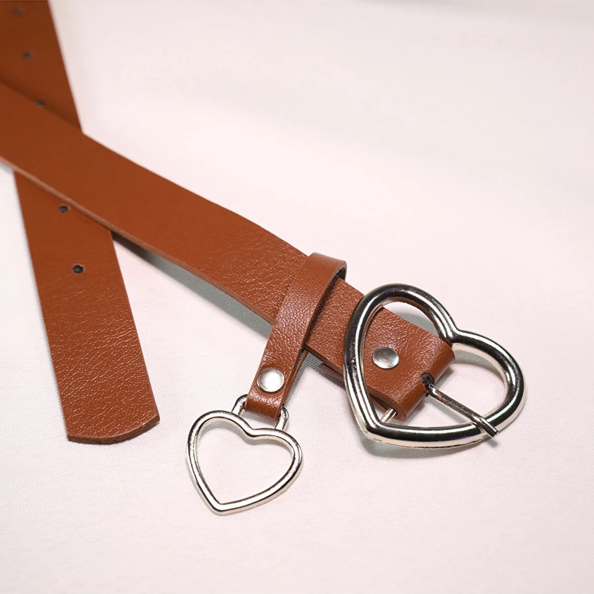 Basic Women's Belt With Heart Buckle - Brand: Fiori - Women & Kids, Baby Clothes Wholesale - TheBS Women