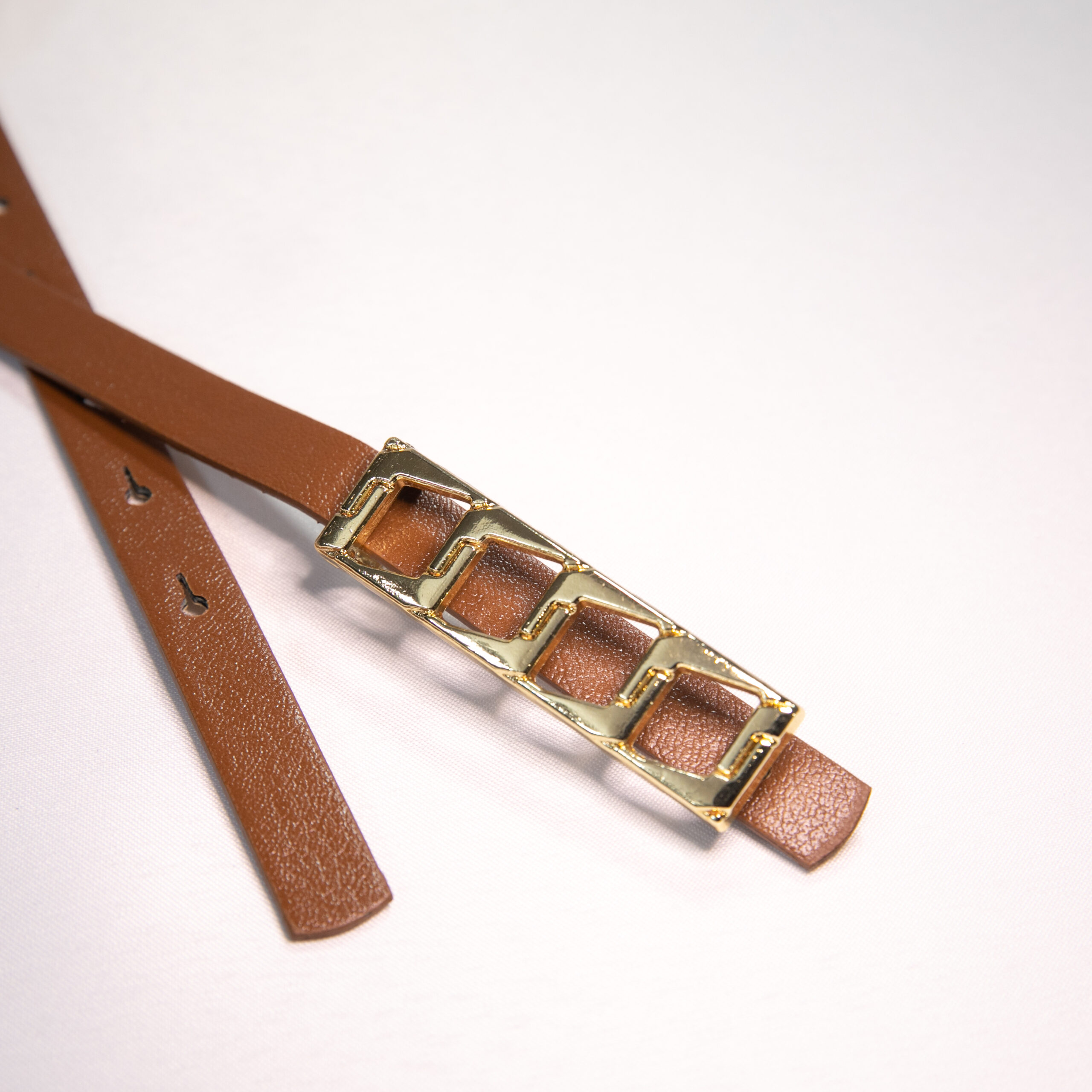 Basic Women's Belt With Thin Chain Buckle - Brand: Fiori - Women & Kids, Baby Clothes Wholesale - TheBS Women