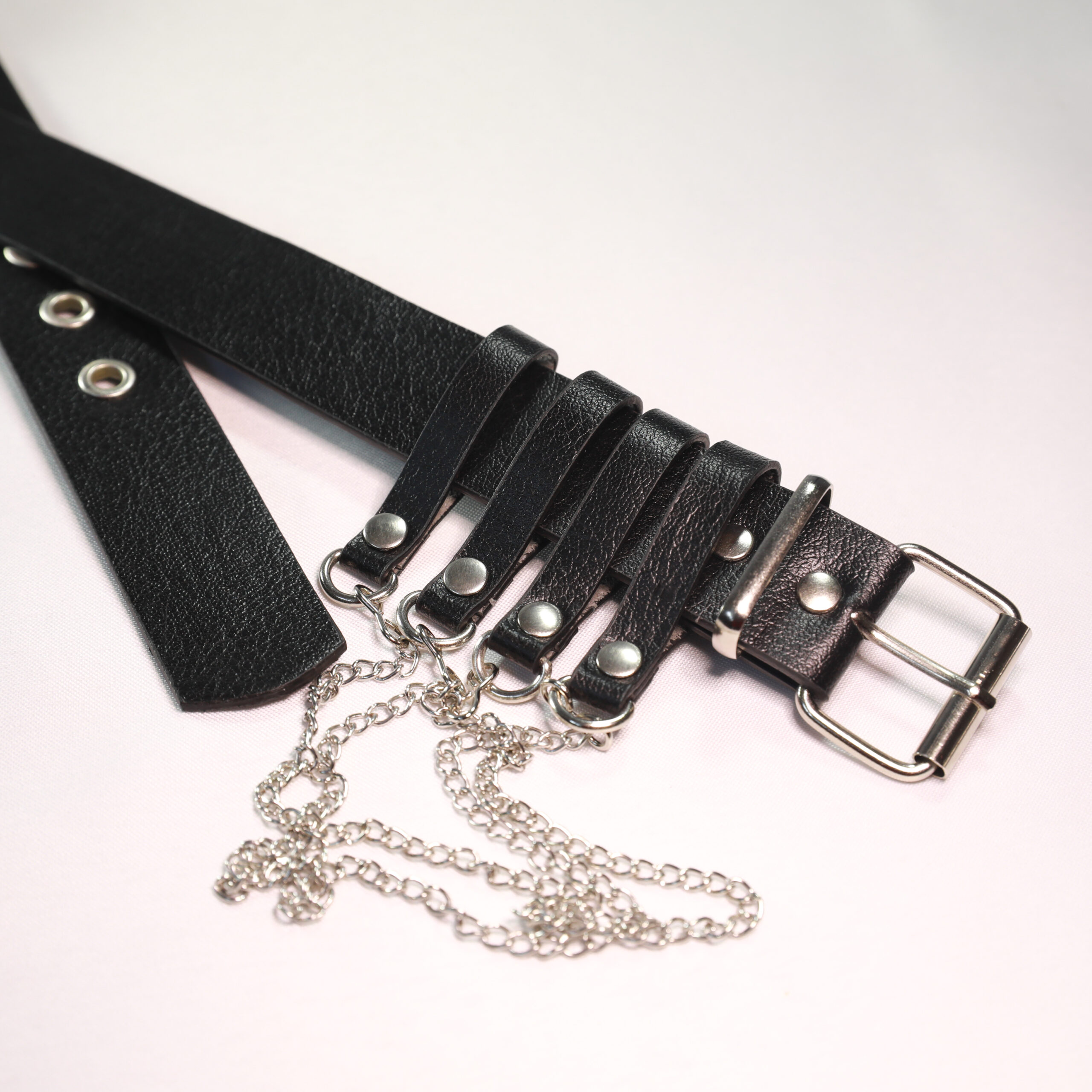 Chain Eyelet Women's Belt - Brand: Fiori - Women & Kids, Baby Clothes Wholesale - TheBS Women