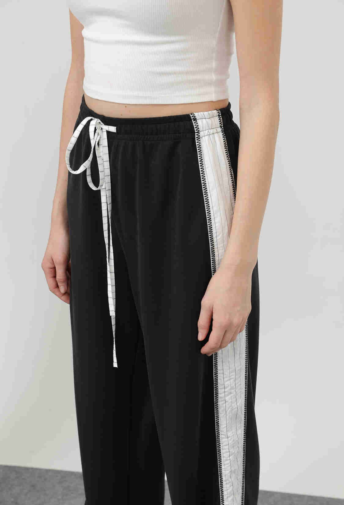 Women's Stripe Garnished Pants - Brand: SOUL - Women & Kids, Baby Clothes Wholesale - TheBS Women