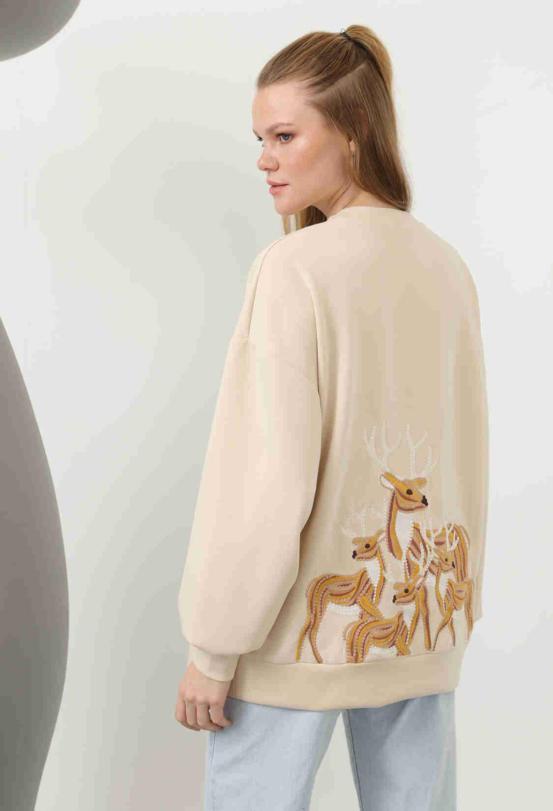 Back Deer Sweatshirt - Brand: SOUL - Women & Kids, Baby Clothes Wholesale - TheBS Women