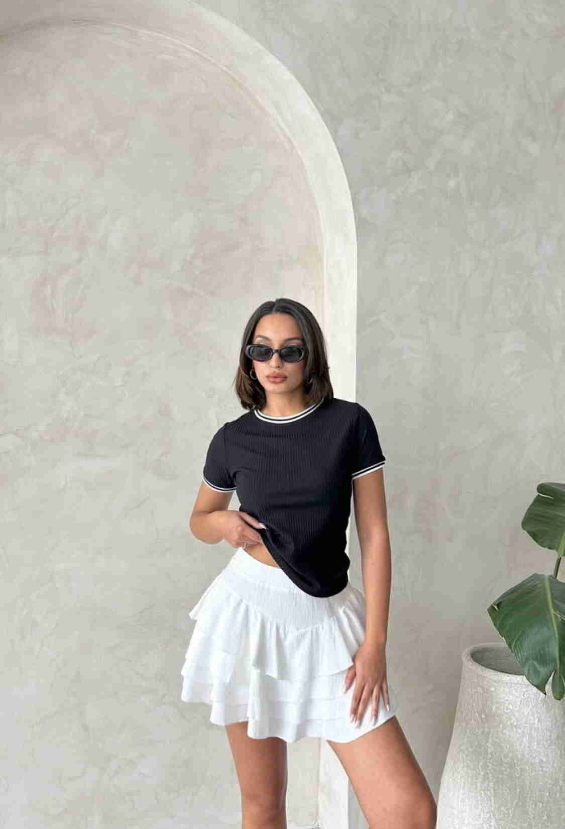 BlackCrew Neck Wholesale T-Shirt - Brand: Topshow - Women & Kids, Baby Clothes Wholesale - TheBS Women