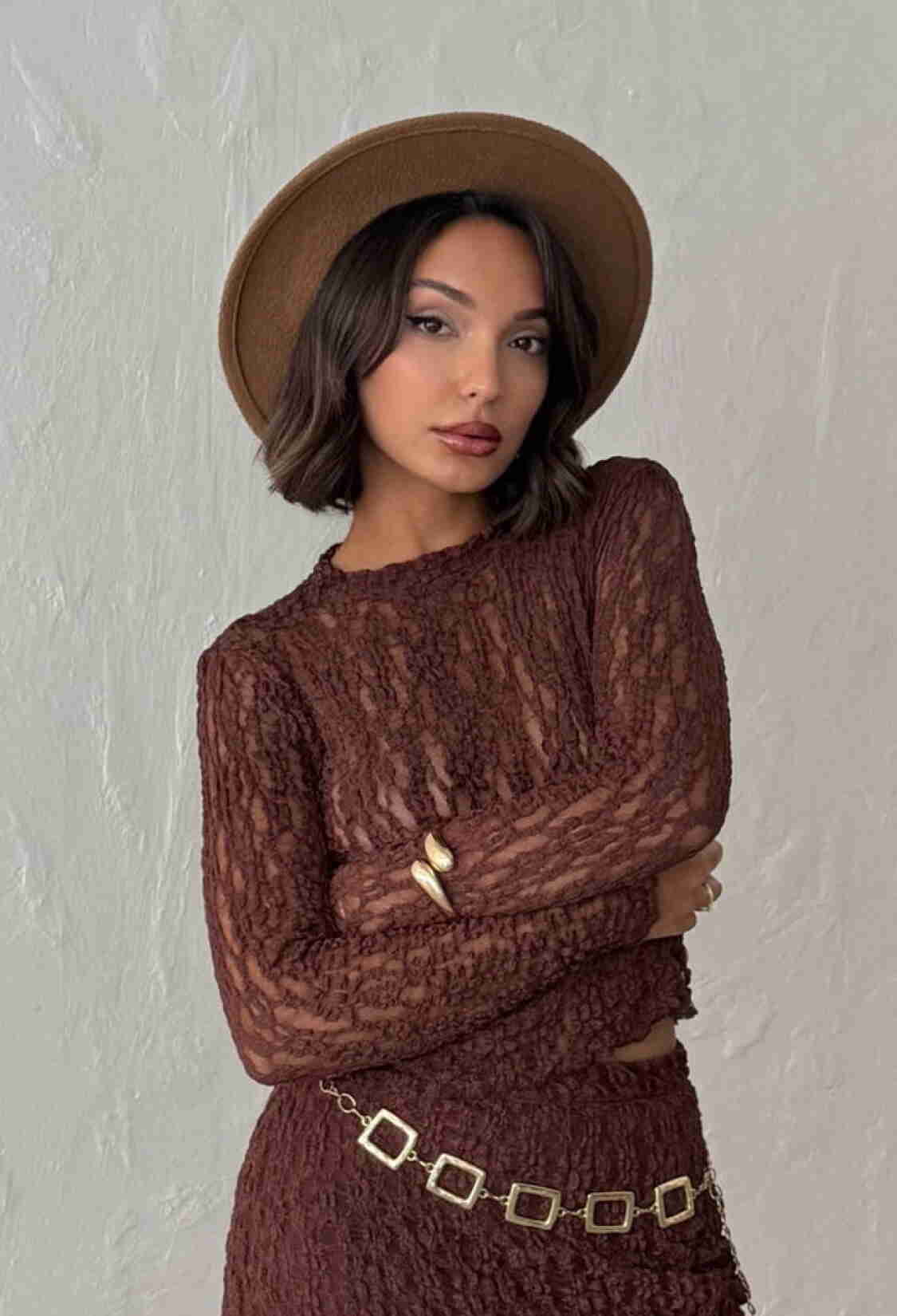 Elegant Fitted Blouse With Round Neck - Brand: Topshow - Women & Kids, Baby Clothes Wholesale - TheBS Women