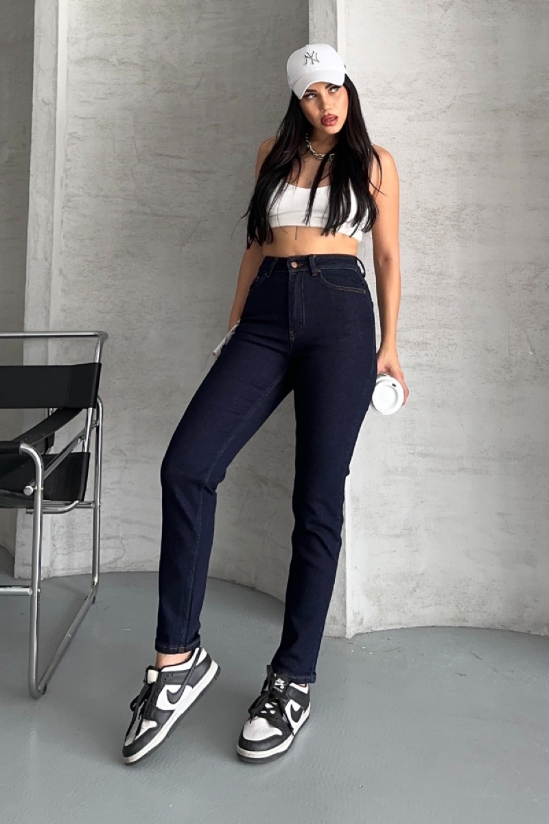 Blue Mom Jeans With High Waist & Buttoned Closure - Brand: XLove - Women & Kids, Baby Clothes Wholesale - TheBS Women