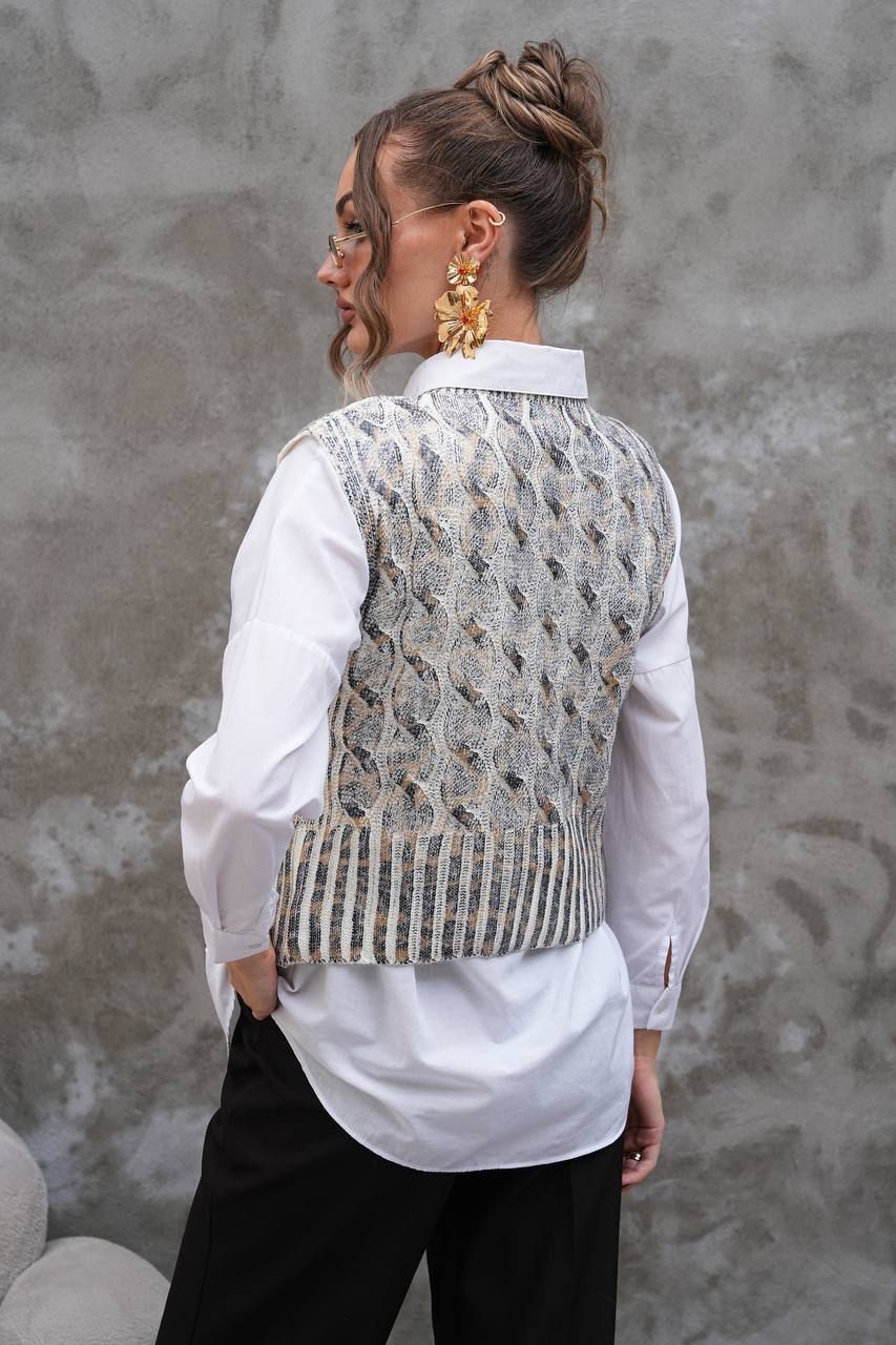 Beige Sweater With High Neck Sleeveless Design – Brand: My Jest Fashion – Women & Kids, Baby Clothes Wholesale – TheBS Women