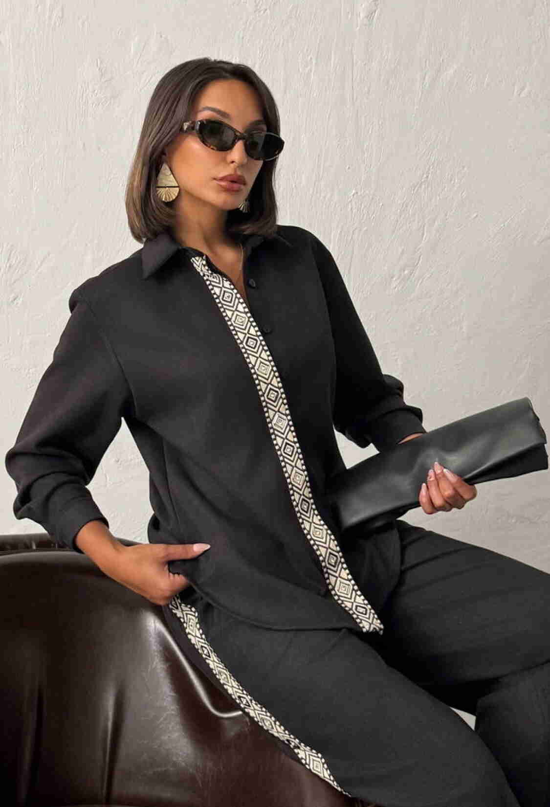 ElegantShirt With Polo Neck And Buttoned Closure - Brand: Topshow - Women & Kids, Baby Clothes Wholesale - TheBS Women