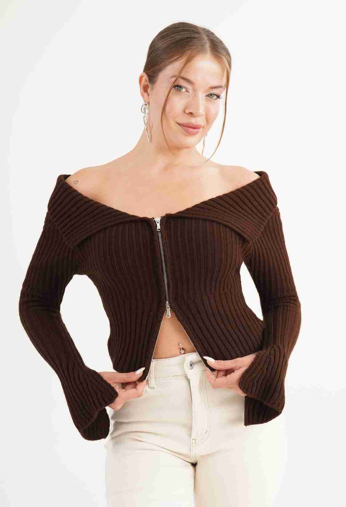 Slim Fit Zip Up Bell Sleeve Cardigan - Brand: Lustrin - Women & Kids, Baby Clothes Wholesale - TheBS Women