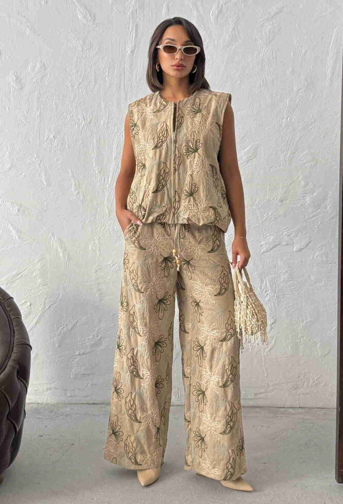 Beige Palazzo Pants With Floral Pattern And Drawstring - Brand: Topshow - Women & Kids, Baby Clothes Wholesale - TheBS Women